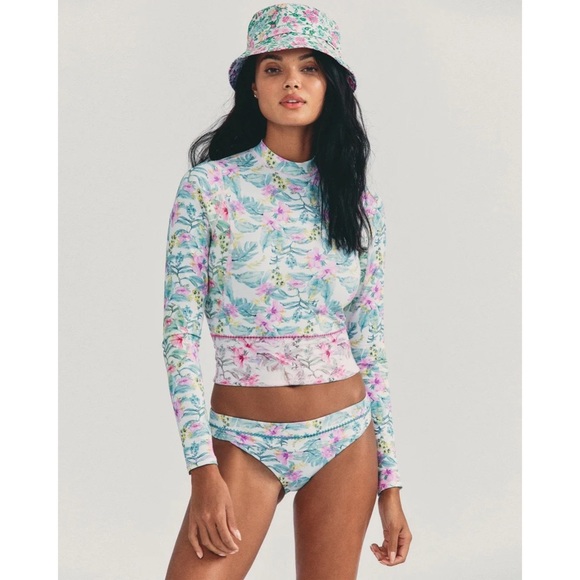 ISO LoveShackFancy x Hurley Collaboration - Picture 16 of 16